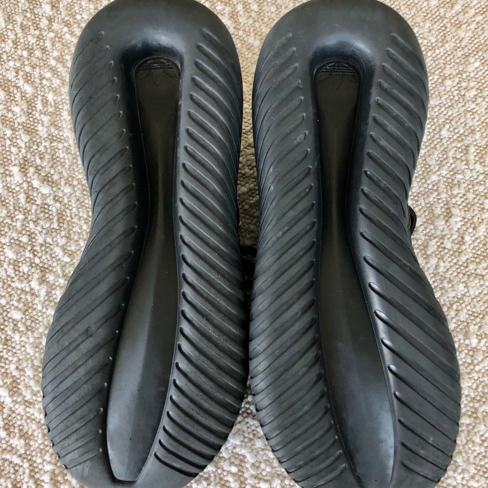Adidas black sneaker size 6.5 7 - Picture 7 of 8